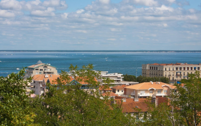 Immobilier à arcachon: hausse 8% 2023, plus fort rebond aquitain